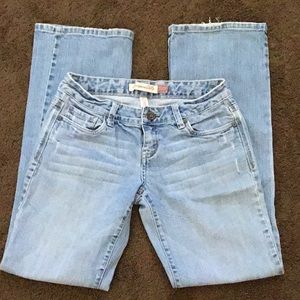 Light wash boot cut Aerpostale Chelsea jeans